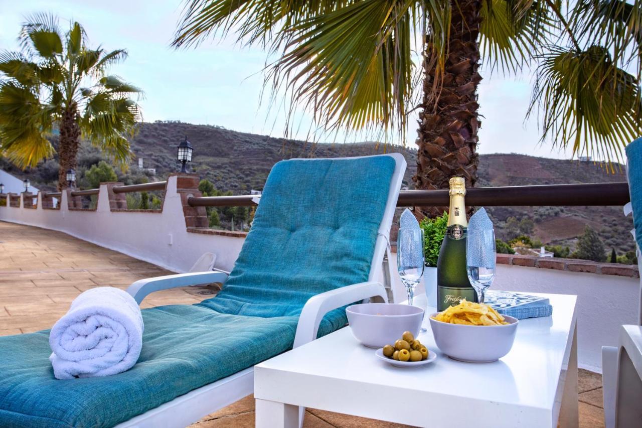Holiday Home El Encinar Alcaucín Esterno foto